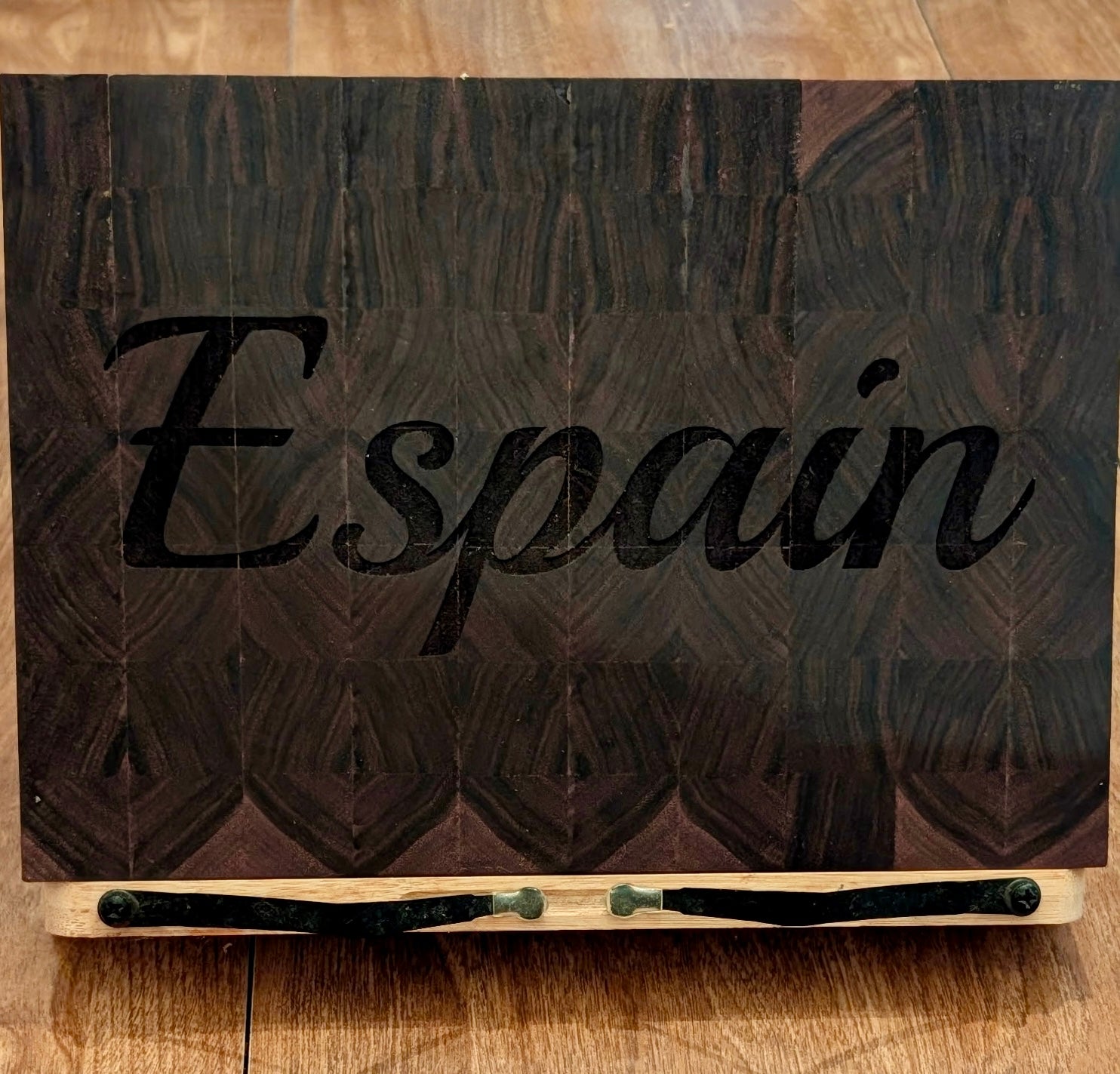 End Grain Cutting Board (Limited Run)